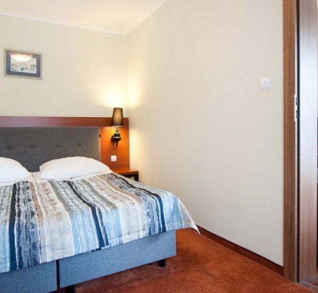 Bungalow für 4 Personen mit Zustellbett